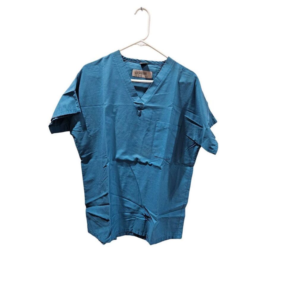 Fashion Seal M scrub top item #339
